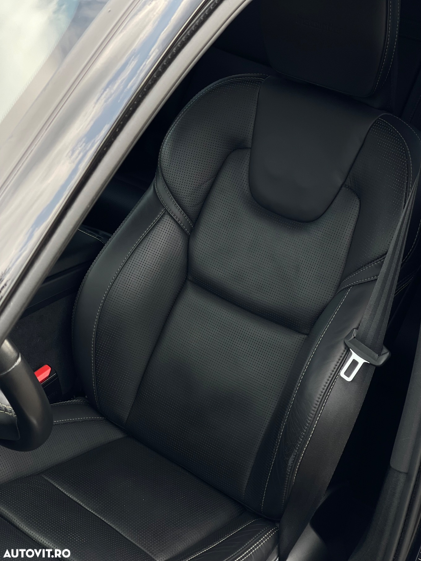 Volvo XC 60 B4 D AWD Geartronic Inscription - 22