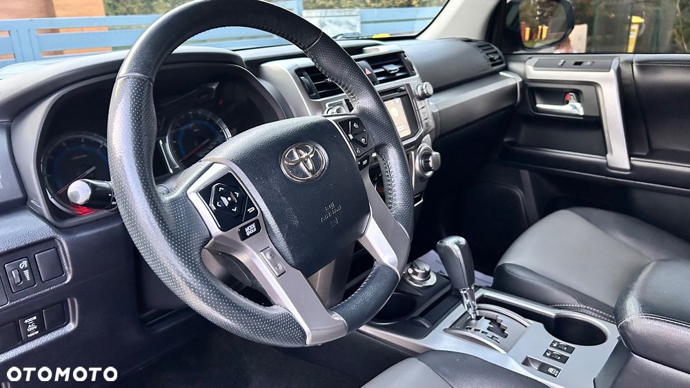Toyota 4-Runner - 14