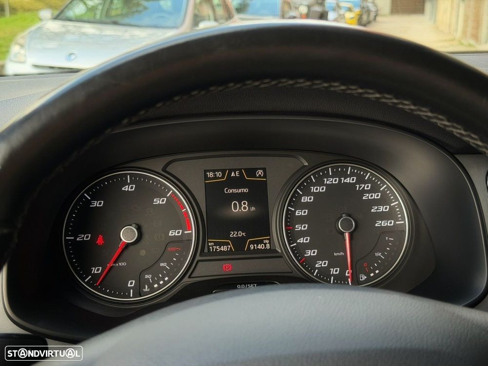 SEAT Ateca 1.6 TDI ECOMOTIVE Reference - 19