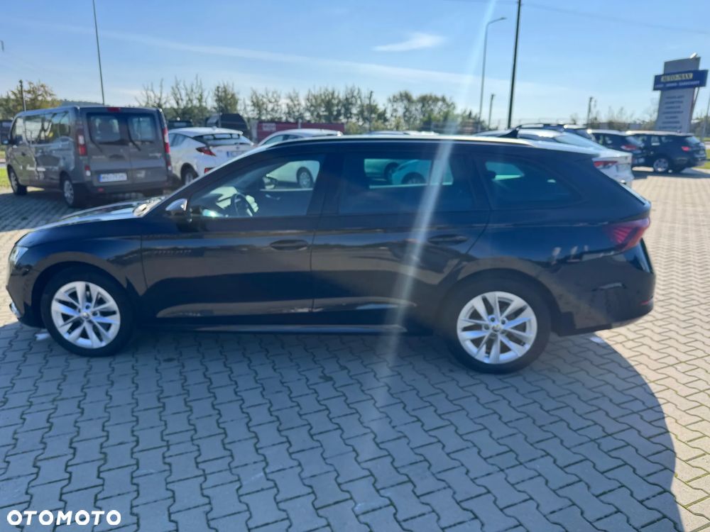 Skoda Octavia 2.0 TDI Ambition DSG - 3