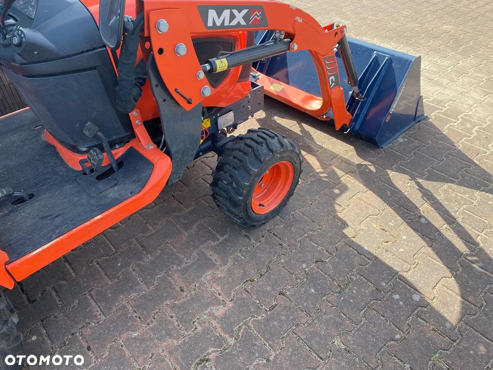Kubota BX261 Z ŁADOWACZEM MX - 3