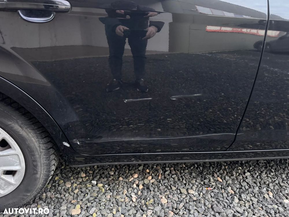 Ford Focus Turnier Ambiente - 8