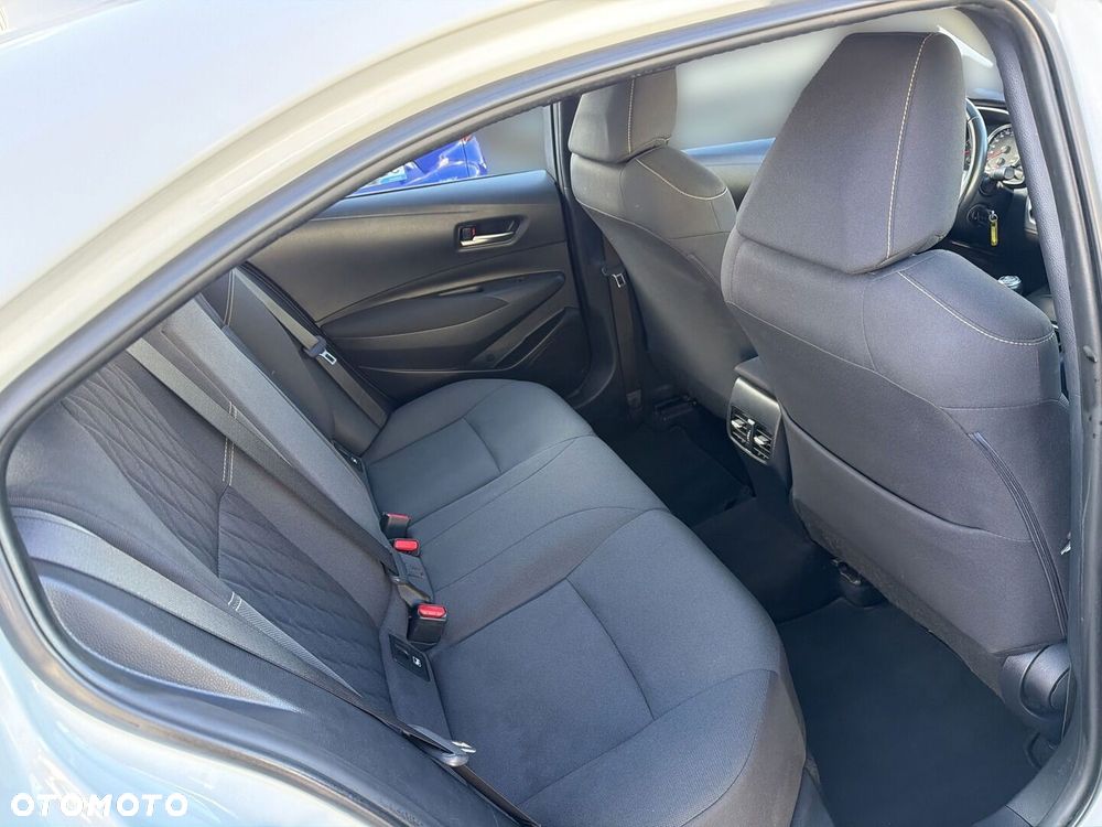 Toyota Corolla - 11