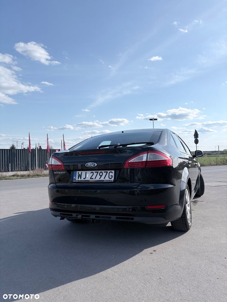 Ford Mondeo 2.0 Titanium - 12