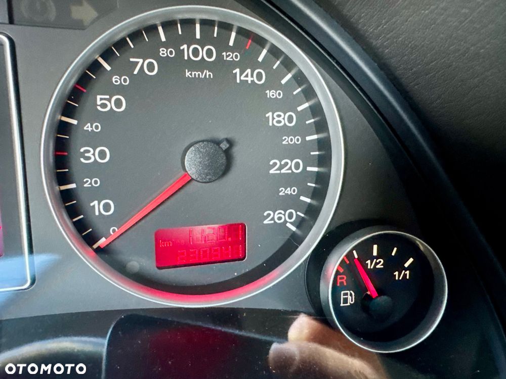 Audi A4 Avant 2.0 TDI DPF multitronic - 12
