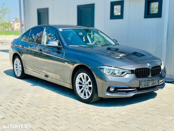 BMW Seria 3 318d xDrive Sport Line