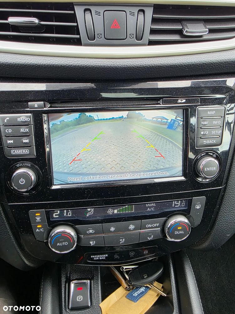 Nissan Qashqai 1.2 DIG-T N-Vision - 9