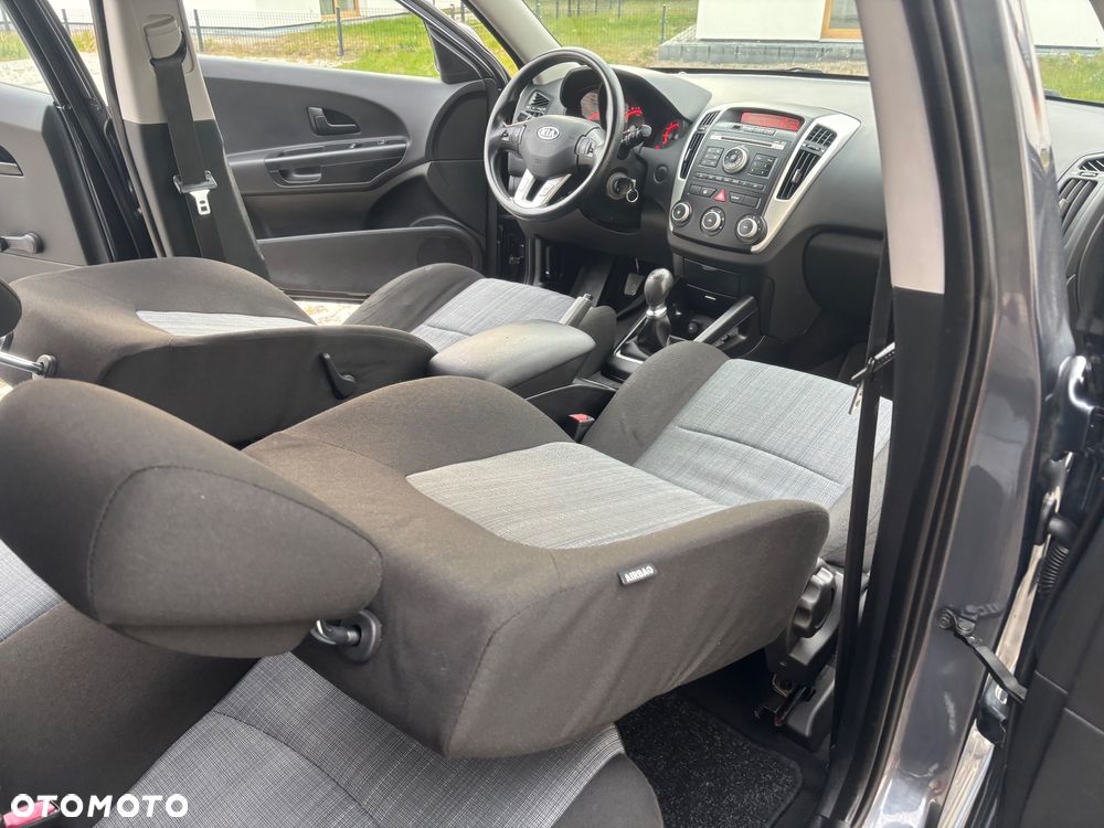 Kia Ceed 1.4 CVVT Spirit - 26