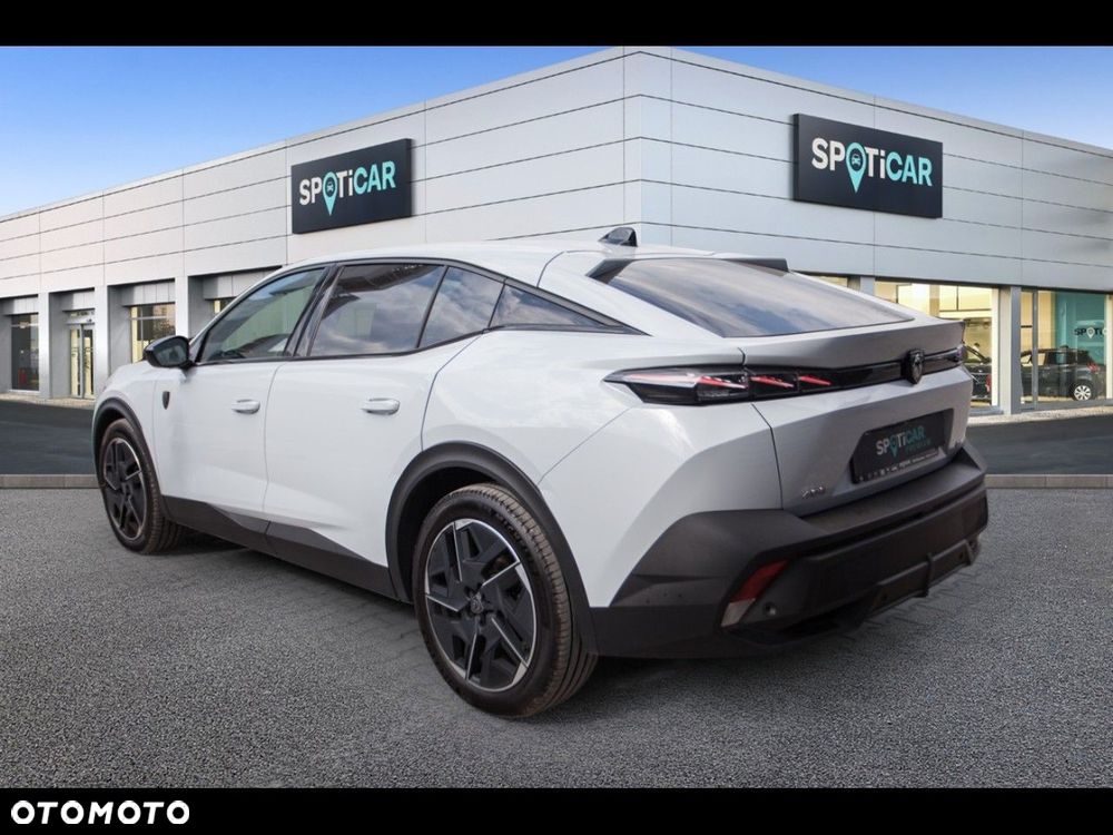 Peugeot 408 1.6 Plug-In Hybrid 225 Allure EAT8 - 10