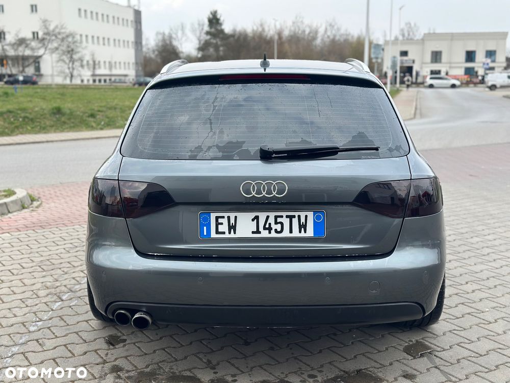 Audi A4 Avant - 6