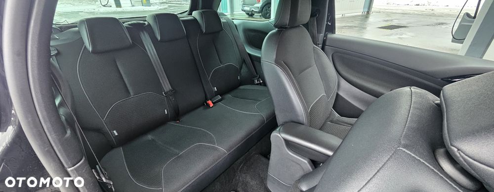 Citroën DS3 1.6 HDi SoChic - 16
