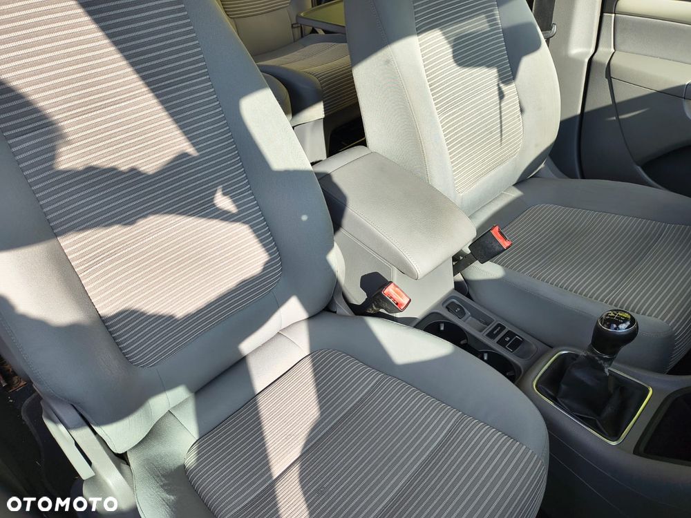 Seat Alhambra - 8