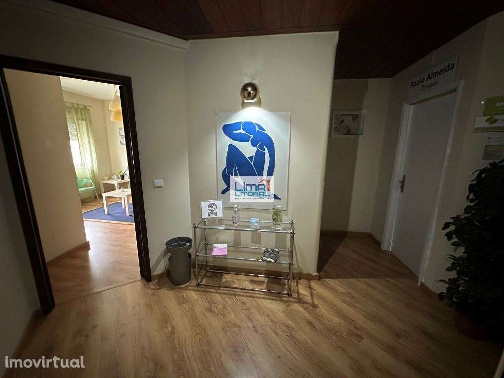 Sala em escritório partilhado - centro de Leiria - Grande imagem: 5/6