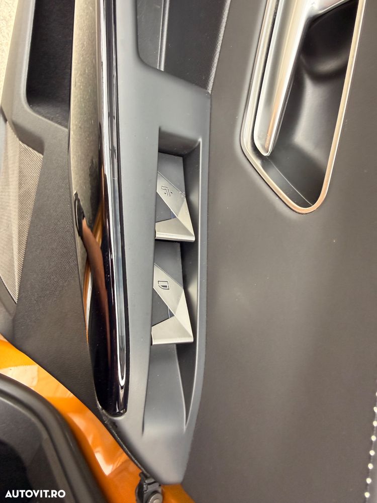 DS Automobiles DS 7 Crossback - 19