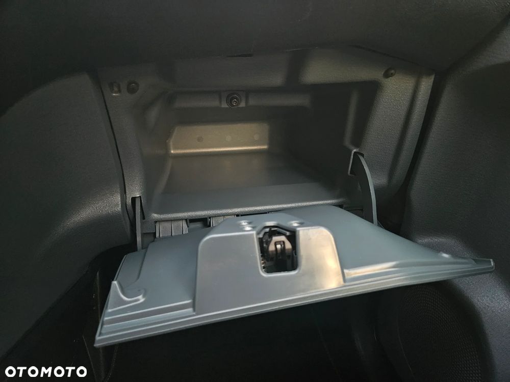 Ford KA 1.2 Titanium+ - 38