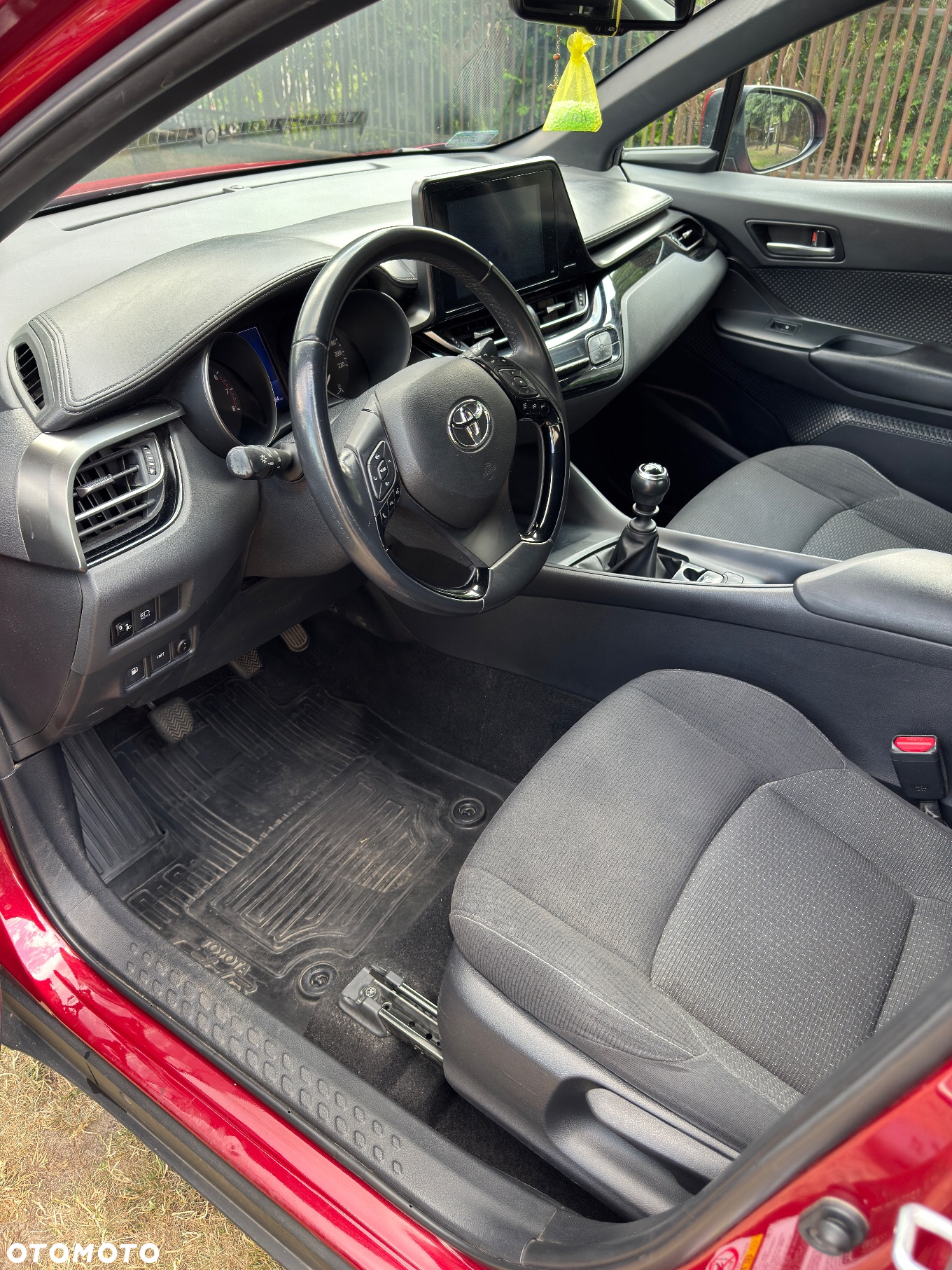 Toyota C-HR 1.2 T Premium - 8