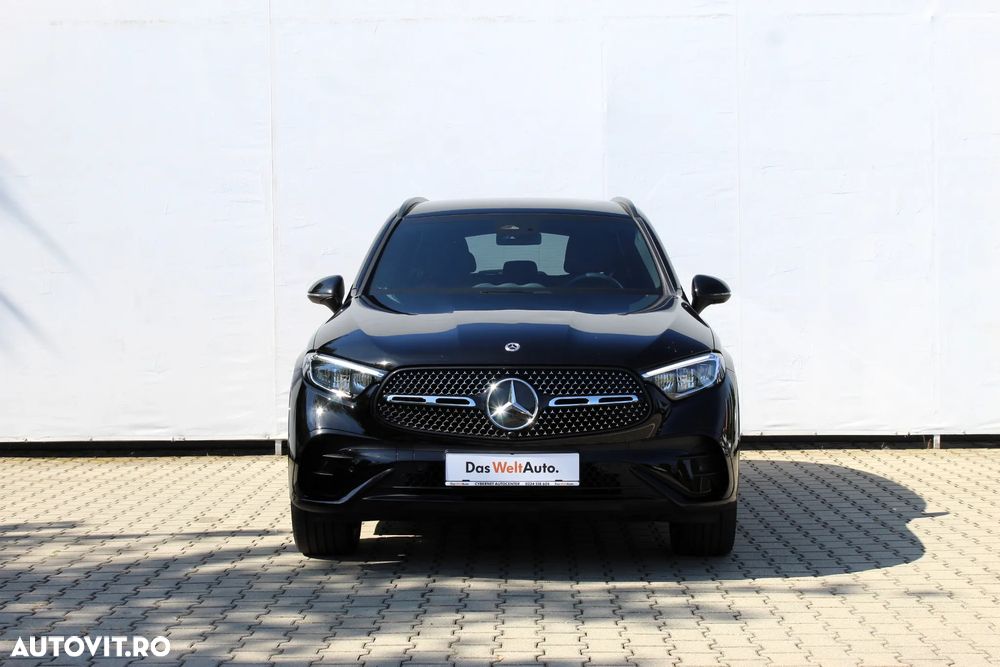 Mercedes-Benz GLC 200 4MATIC 9G-TRONIC AMG Line Advanced - 9