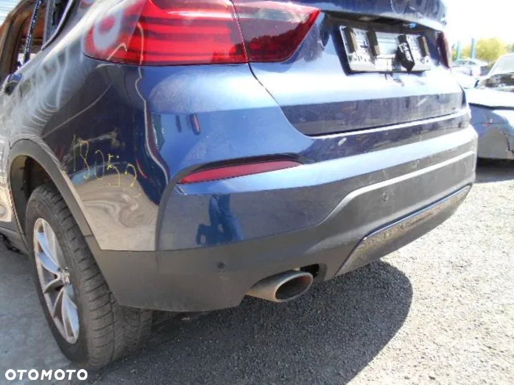BMW X4 F26 ZDERZK TYŁ PDC KOMPLETNY - 1