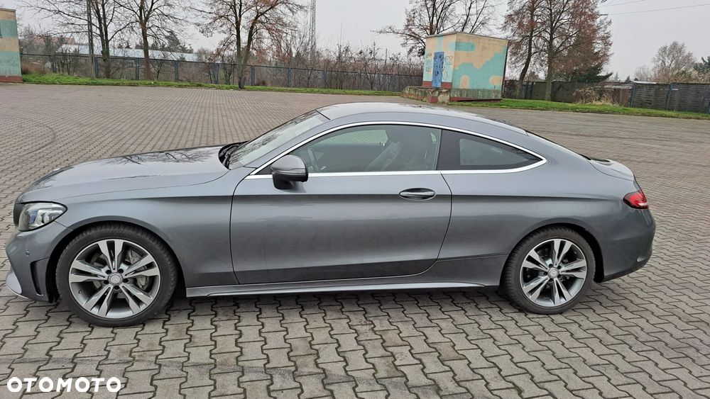 Mercedes-Benz Klasa C 220 d 9G-TRONIC AMG Line - 3