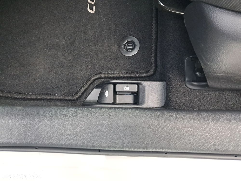 Toyota Corolla 1.5 Comfort - 25