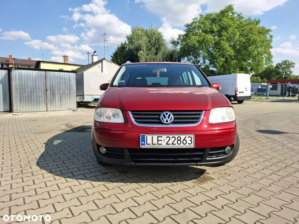 Volkswagen Touran 1.6 FSI Automatik Goal - 1