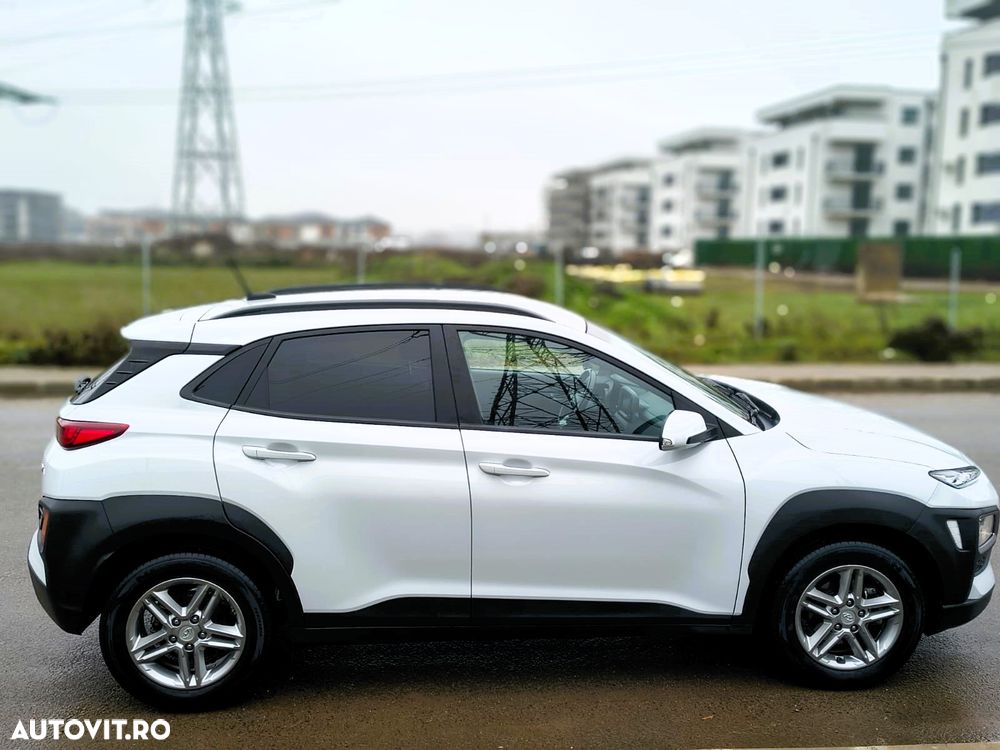 Hyundai KONA 1.0 T-GDI 2WD Highway - 2