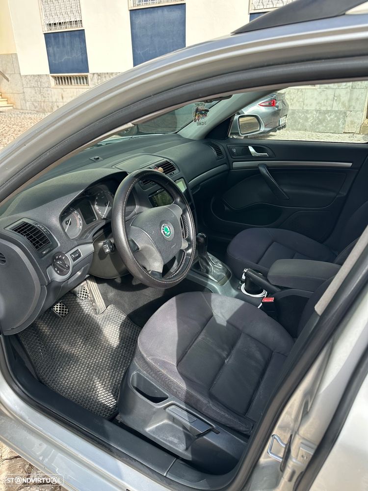 Skoda Octavia Break 1.9 TDi Ambiente - 10