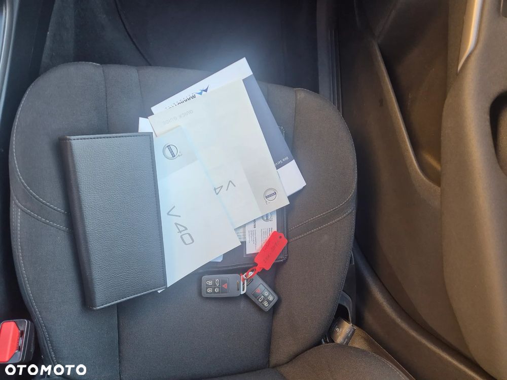 Volvo V40 D2 Drive-E Dynamic Edition - 19