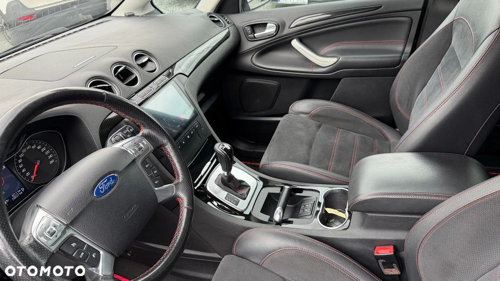Ford S-Max - 20