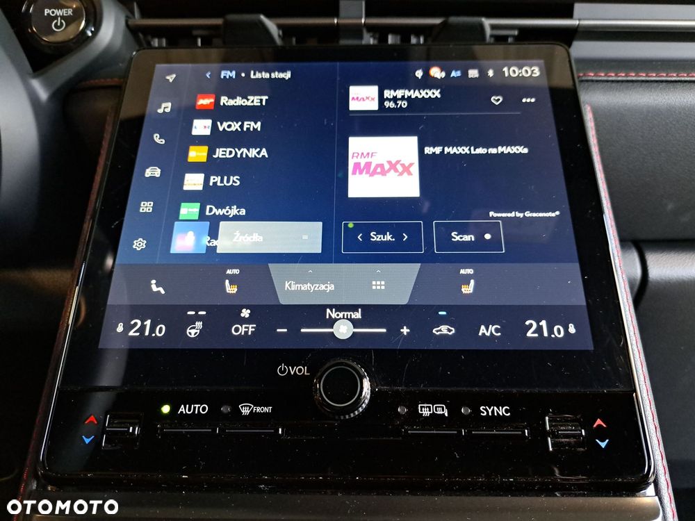 Lexus LBX 1.5 Hybrid Emotion - 22