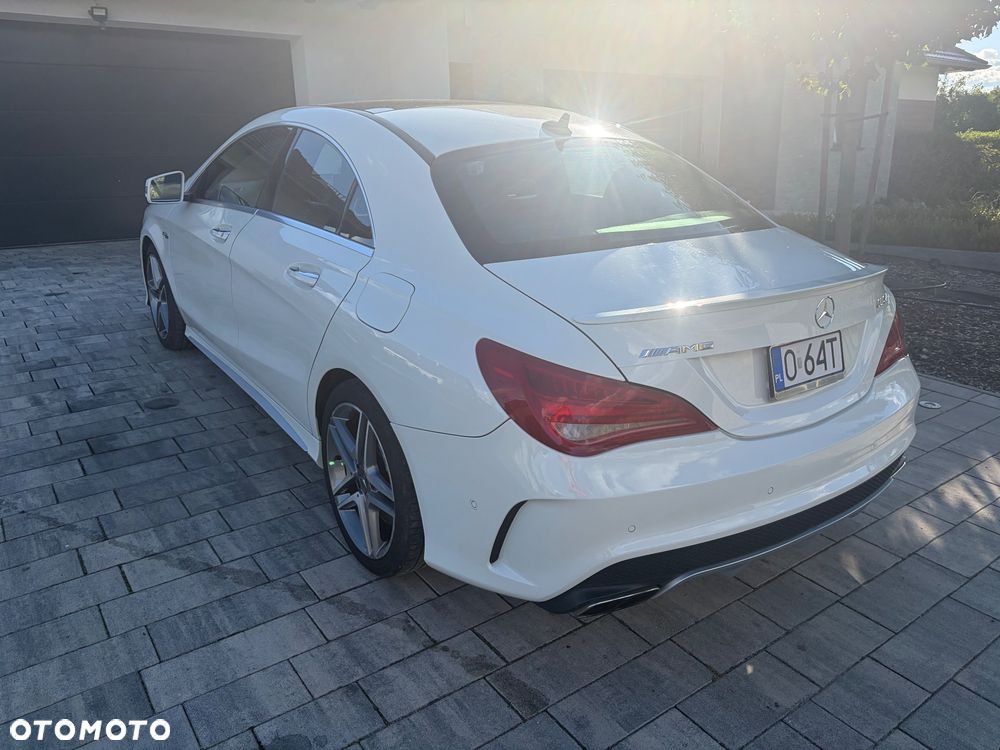 Mercedes-Benz CLA 45 AMG 4-Matic - 4