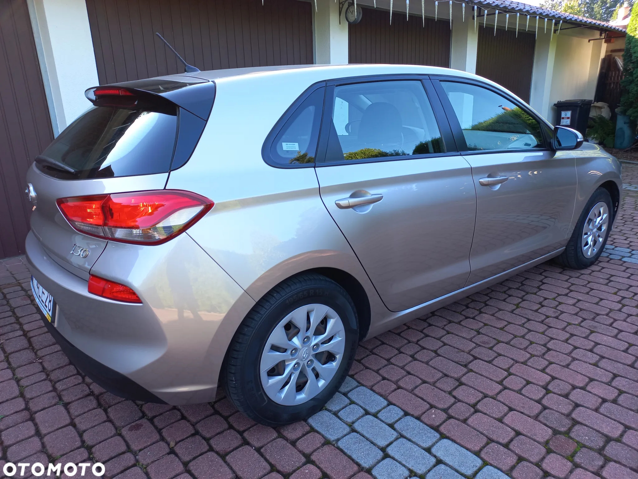 Hyundai i30 1.4 Classic + - 4