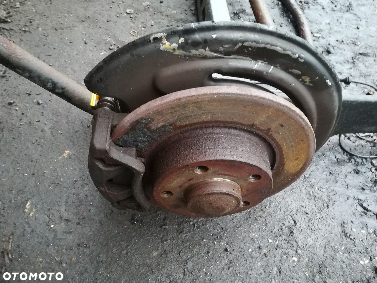 Piasta Tarcza Tyl Trafic Vivaro Primastar 01-14 - 1