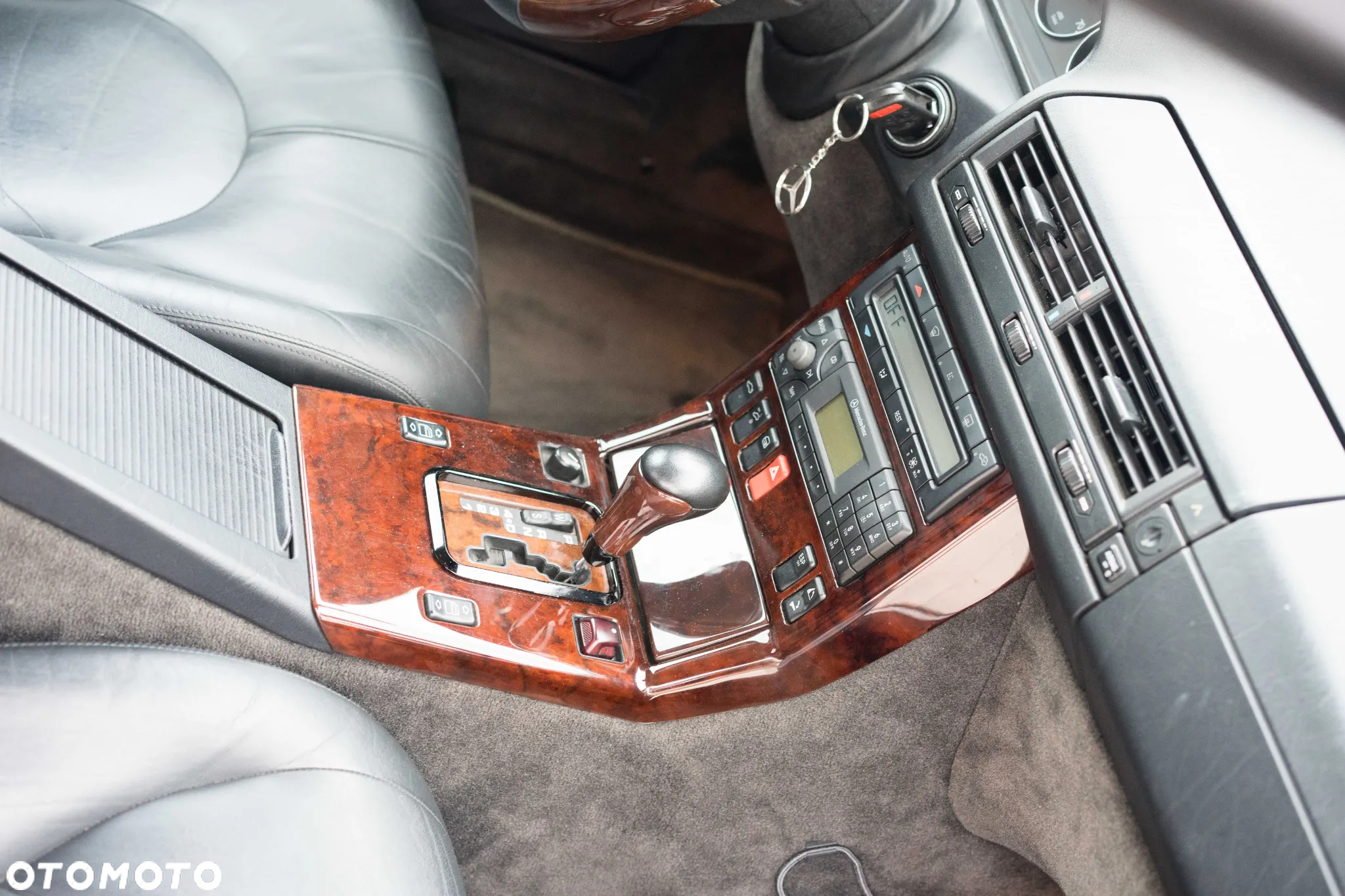 Mercedes-Benz SL 500 - 15