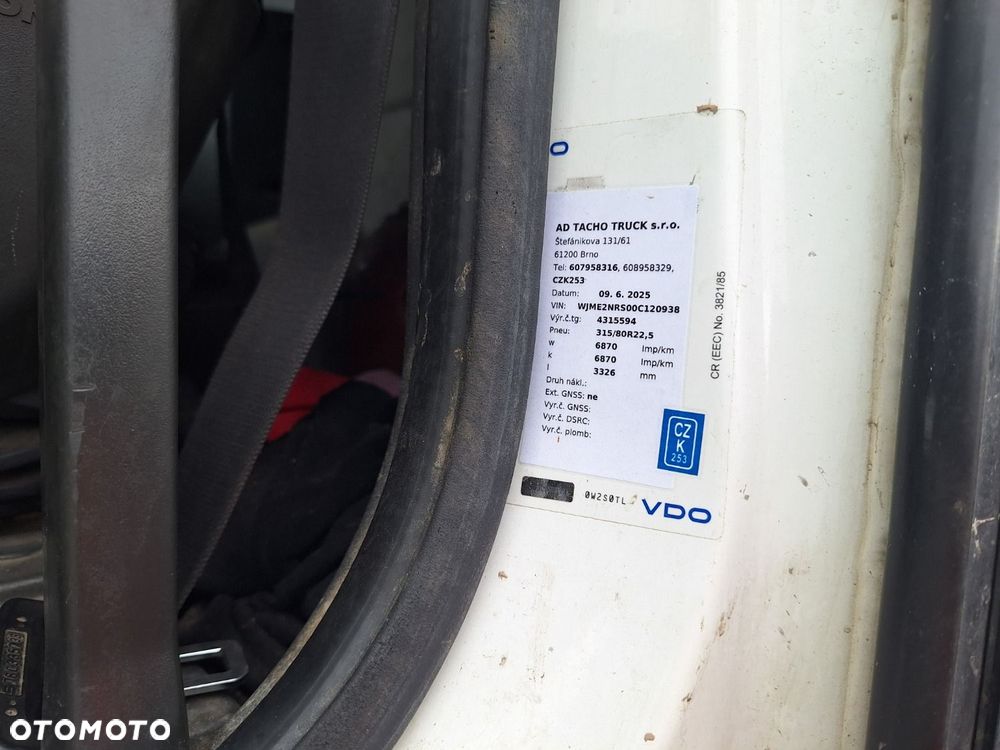 Iveco Eurotrakker 260E38 6X4 + Cifa 32 - 12