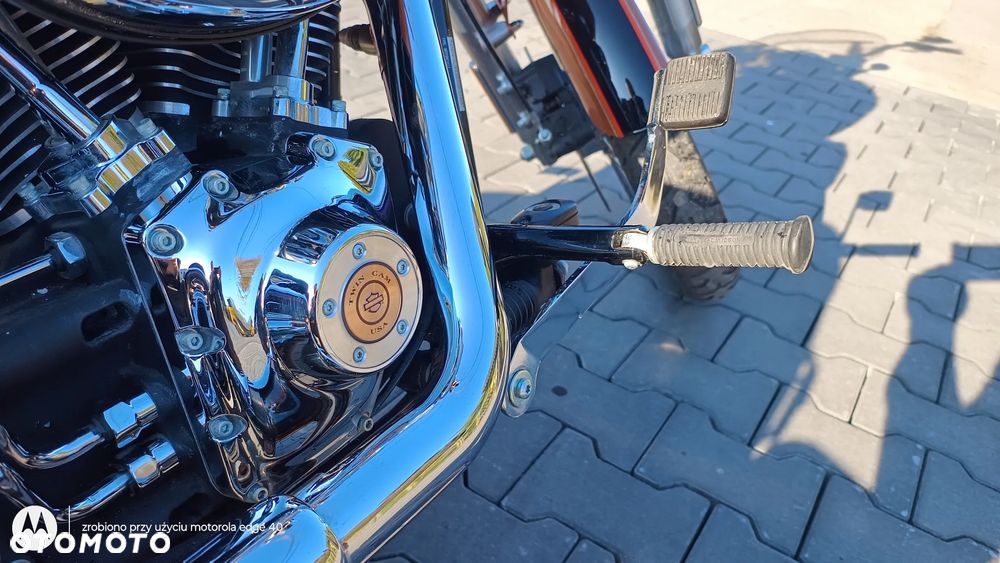 Harley-Davidson Softail Custom - 11