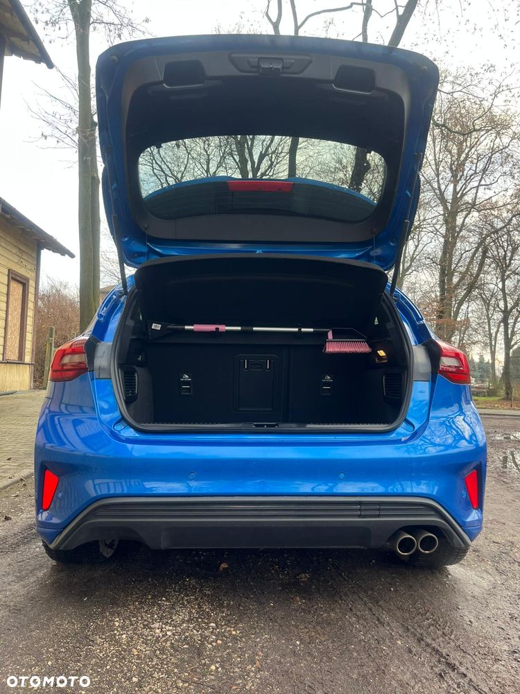 Ford Focus 1.0 EcoBoost ST-Line X - 10