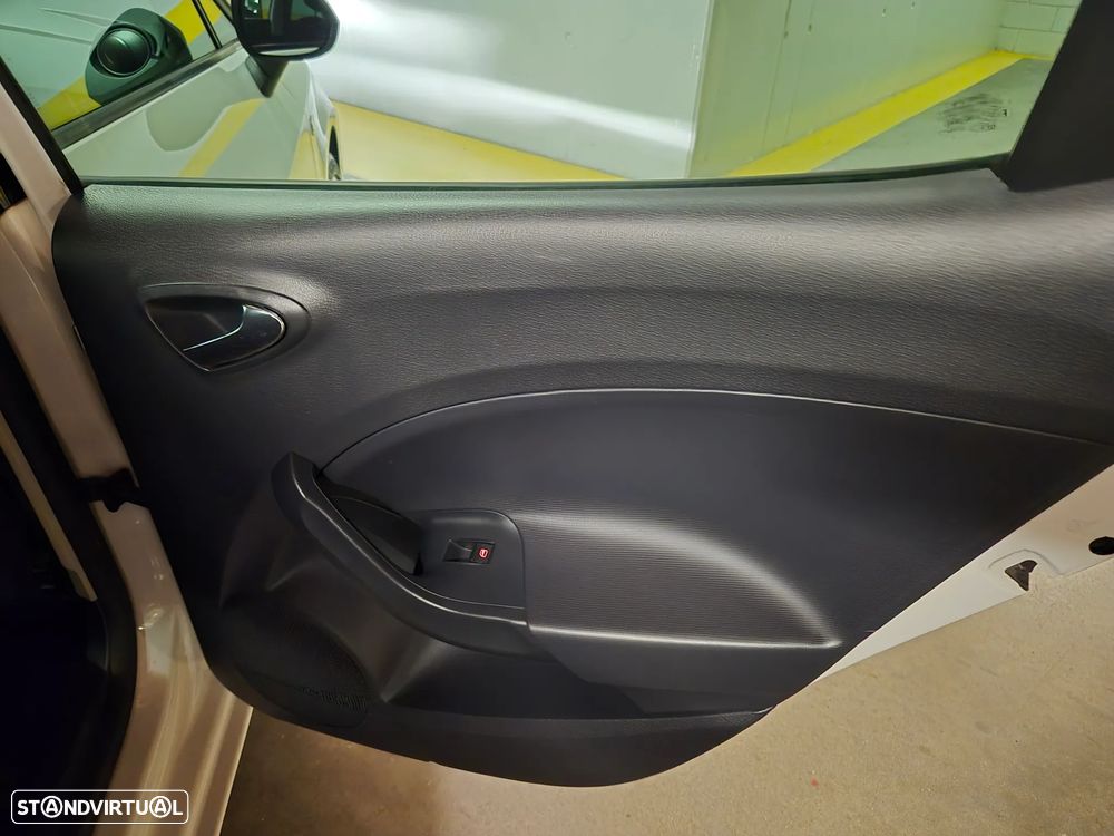 SEAT Ibiza 2.0 TDI FR - 42