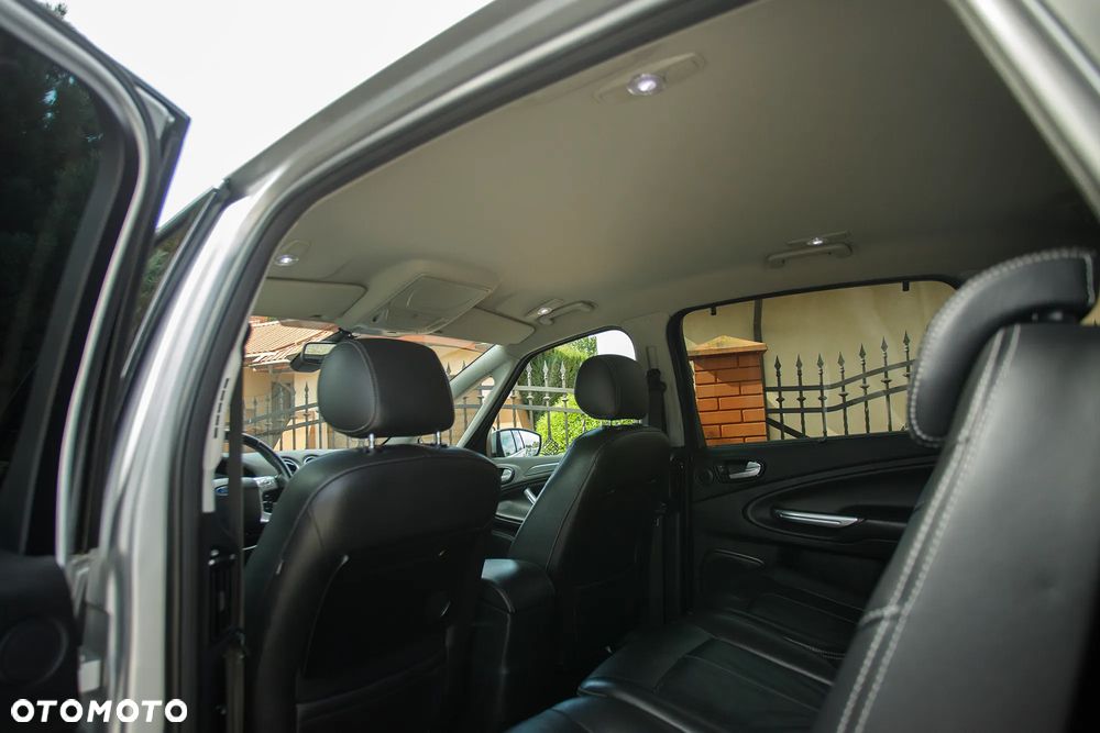 Ford S-Max 2.0 TDCi DPF Titanium X - 22