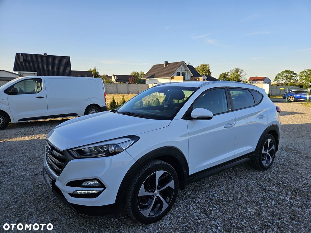 Hyundai Tucson 1.6 GDI BlueDrive GO 2WD - 10