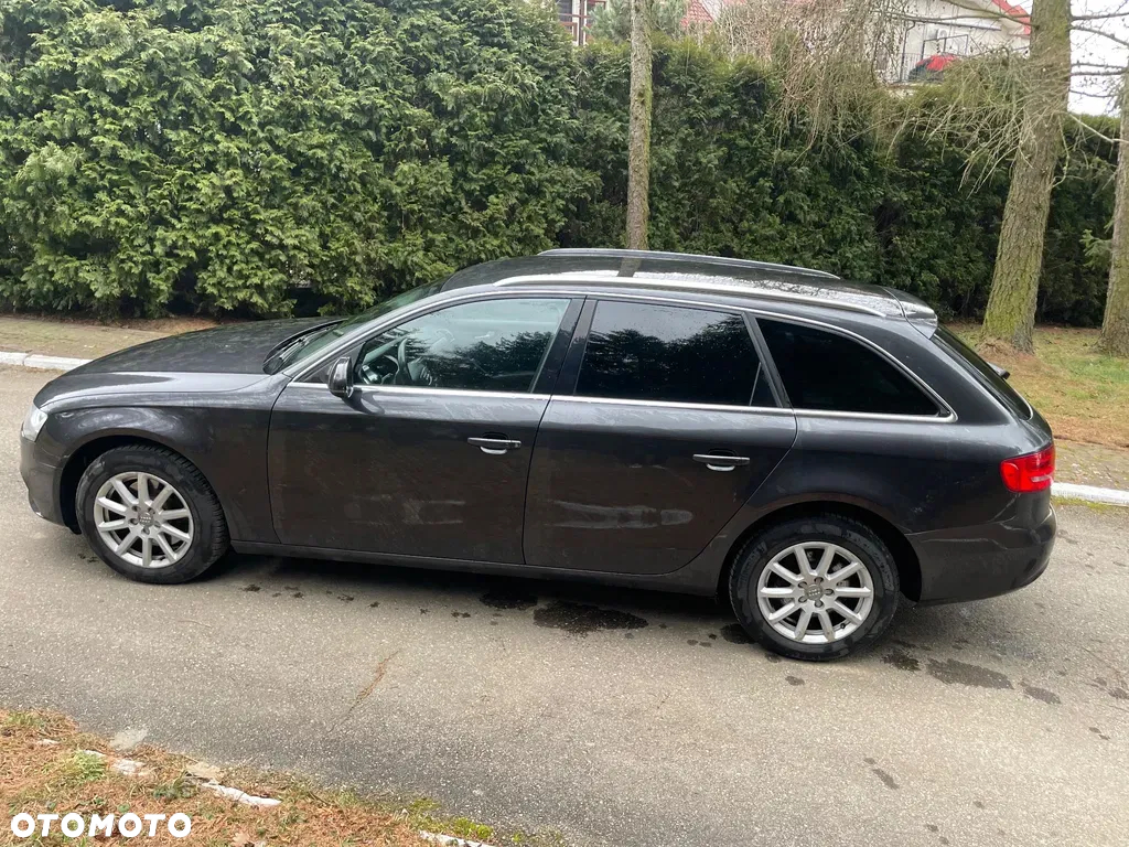 Audi A4 Avant 2.0 TDI DPF Attraction - 3