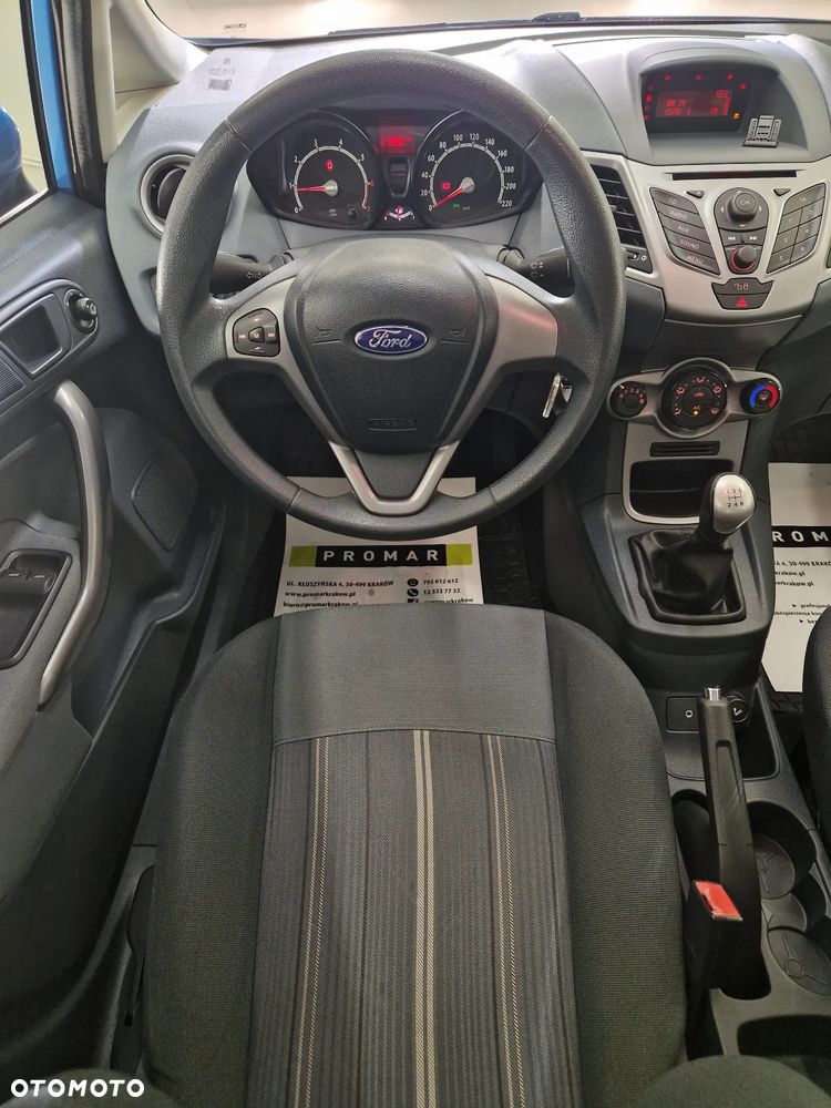 Ford Fiesta 1.25 Ambiente EU5 - 37
