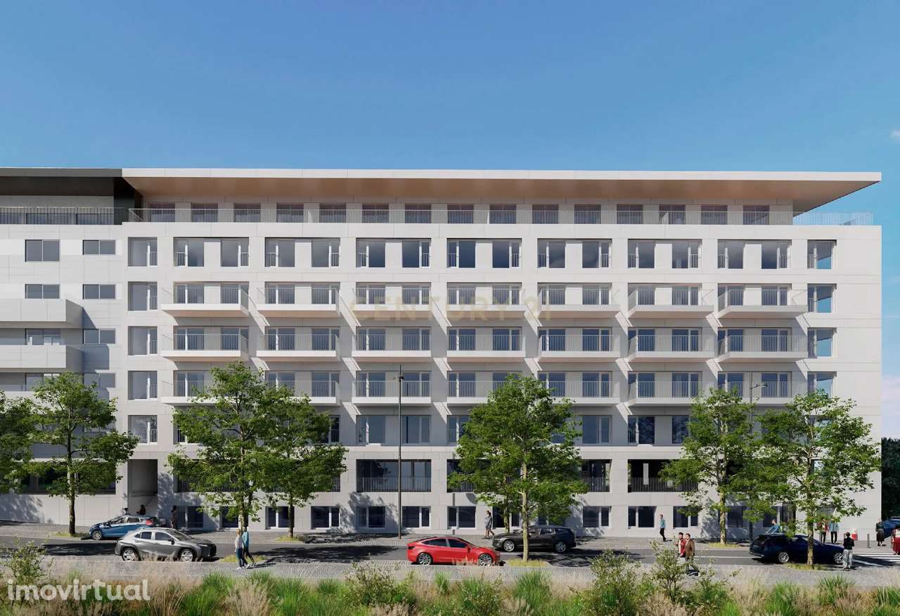 T2 nas Antas em Condomínio Privado com Varanda - Grande imagem: 3/21