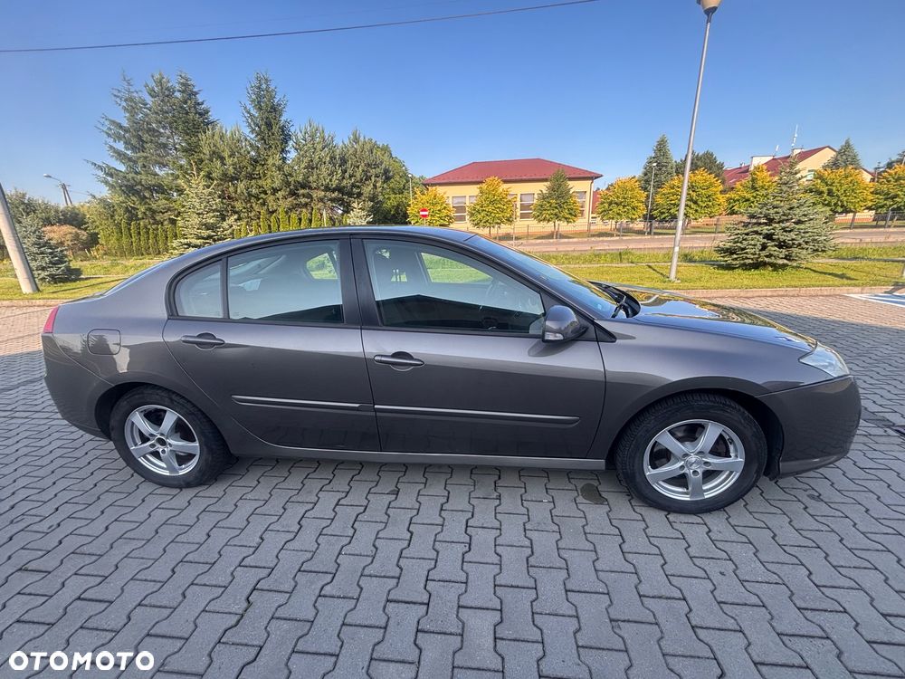 Renault Laguna - 4