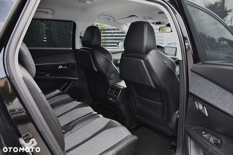 Peugeot 5008 BlueHDi 130 Allure Pack - 22