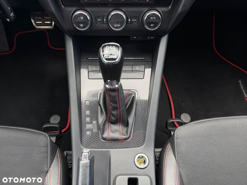 Skoda Octavia 2.0 TDI DPF DSG RS - 23