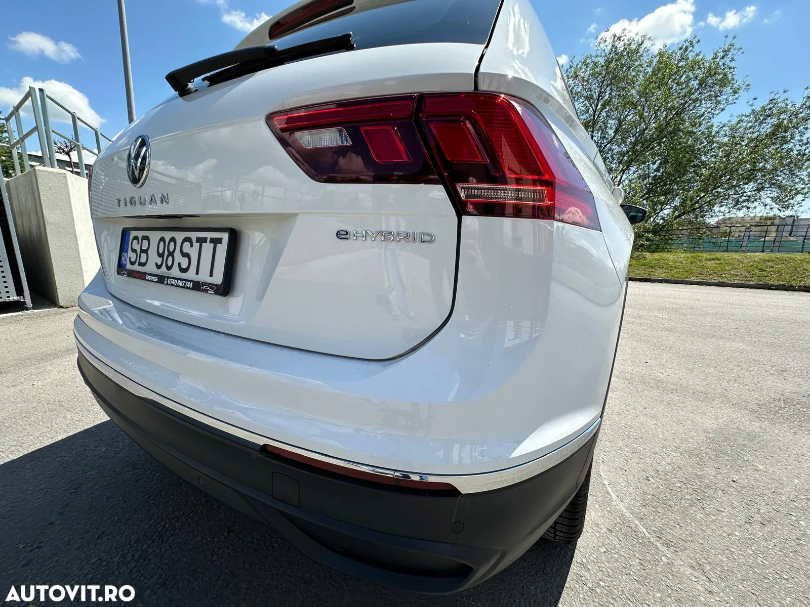 Volkswagen Tiguan - 3