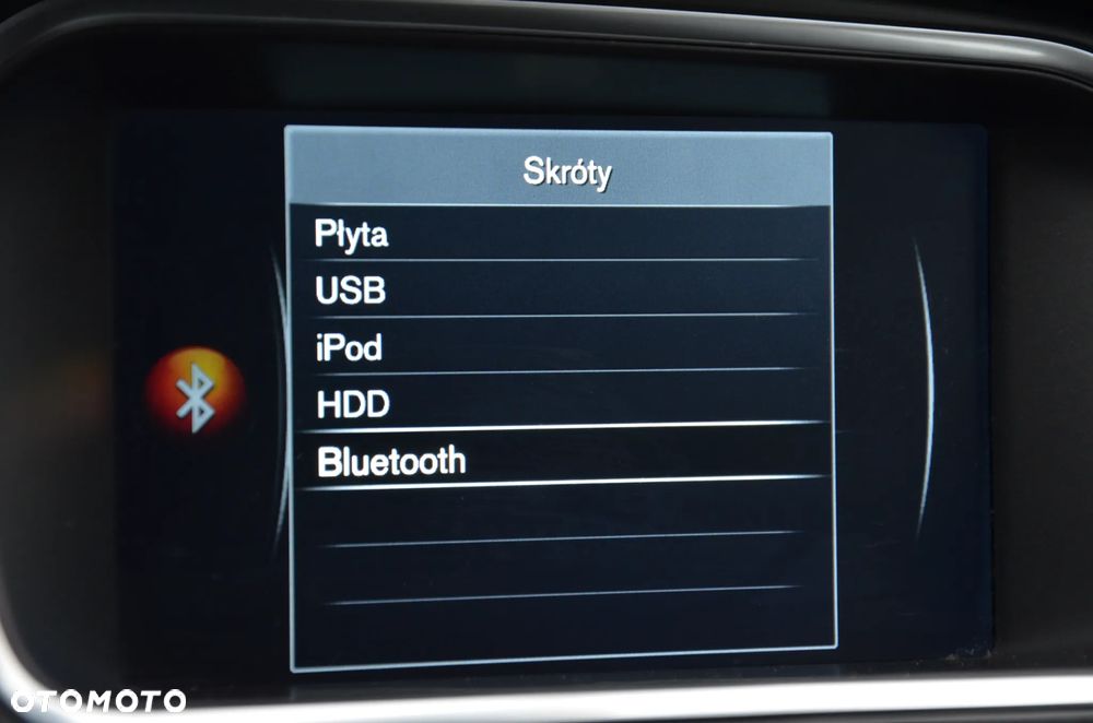 Volvo V40 Cross Country D2 Momentum - 29