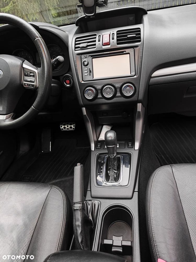 Subaru Forester 2.0XT Platinum Lineartronic - 10
