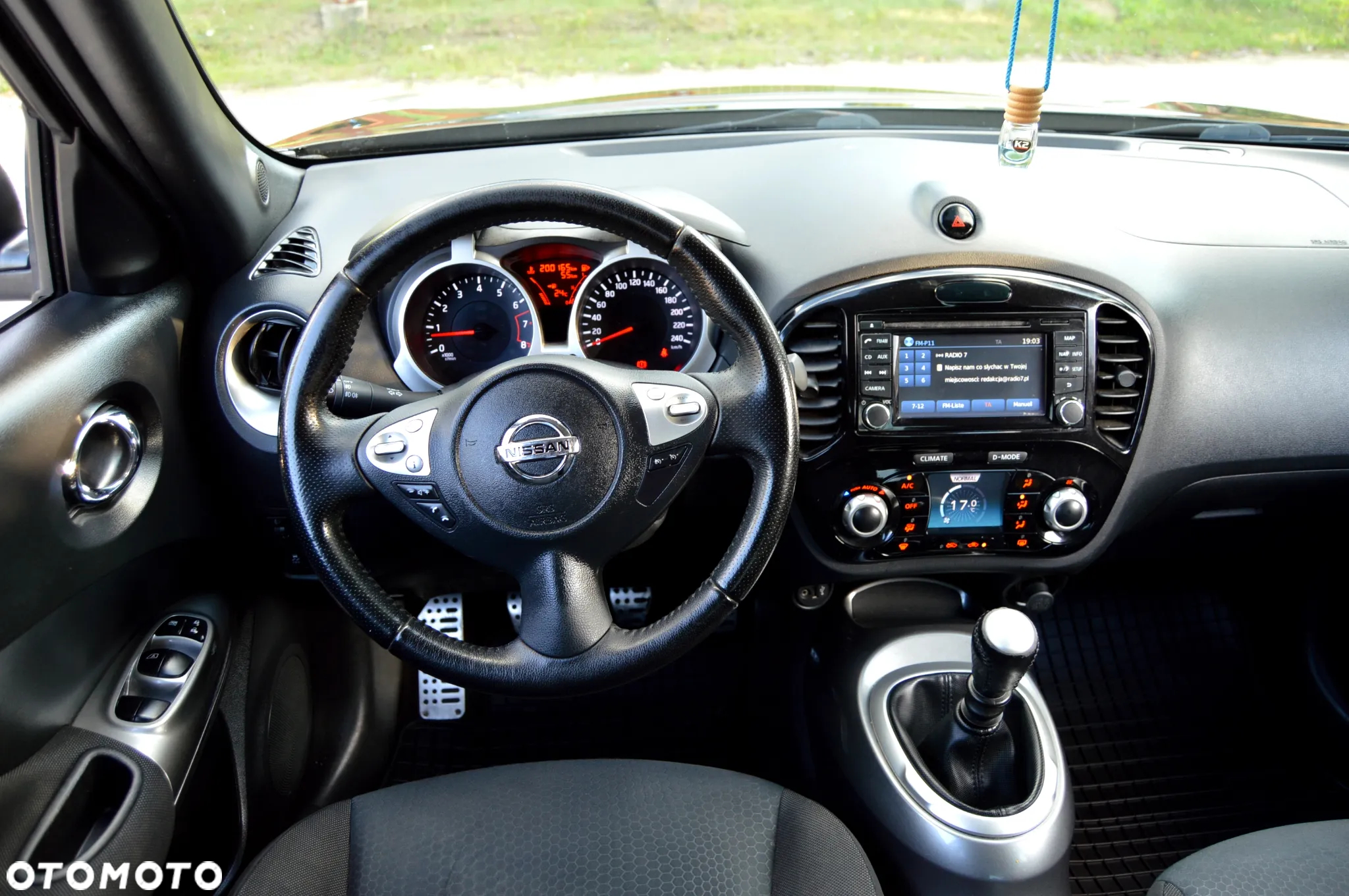 Nissan Juke 1.6 T Tekna - 19
